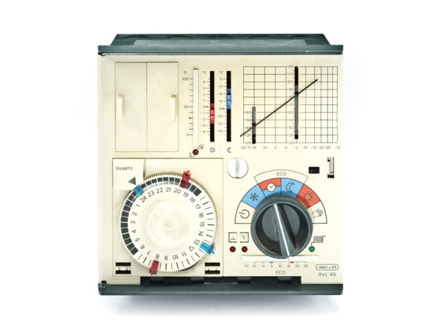 L&S RVL45 mit Analoguhr Tagesprogramm